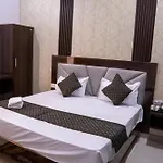 Hotel Vaibhav Palace Guest House